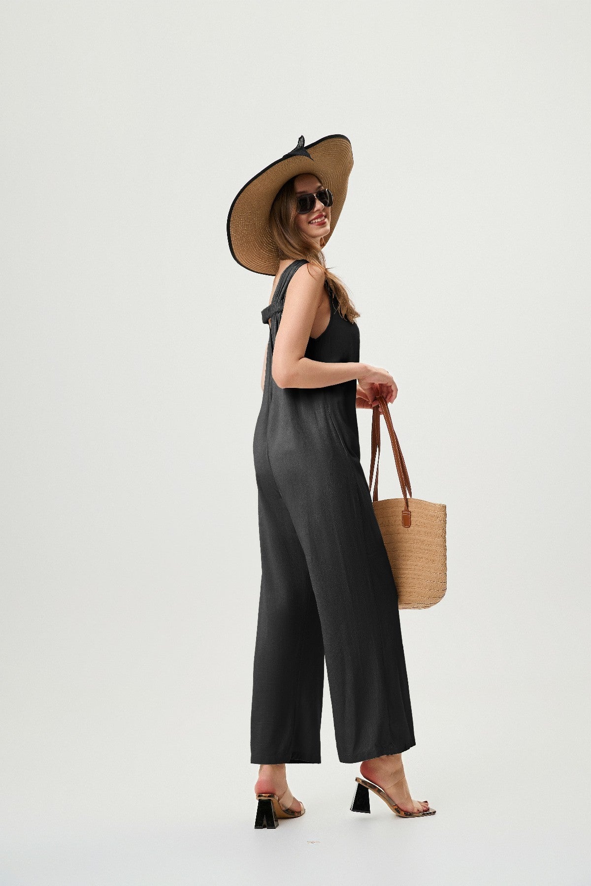 "Women's Linen Jumpsuit – Breathable H-Line with Elastic Back & Pockets"